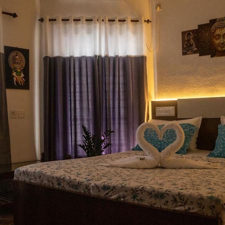 Hotel Surf N Sea Thiruvananthapuram Habitación foto